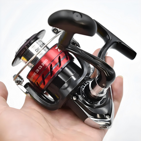 Molinete Daiwa Metal De Alta Qualidade Com Grande Capacidade De Linha